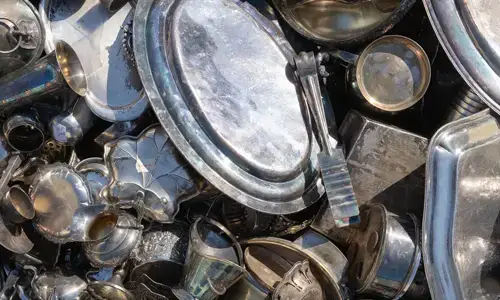 Versilberte Schalen, Tabletts und Haushaltsgegenstände für den Ankauf versilberter Gegenstände